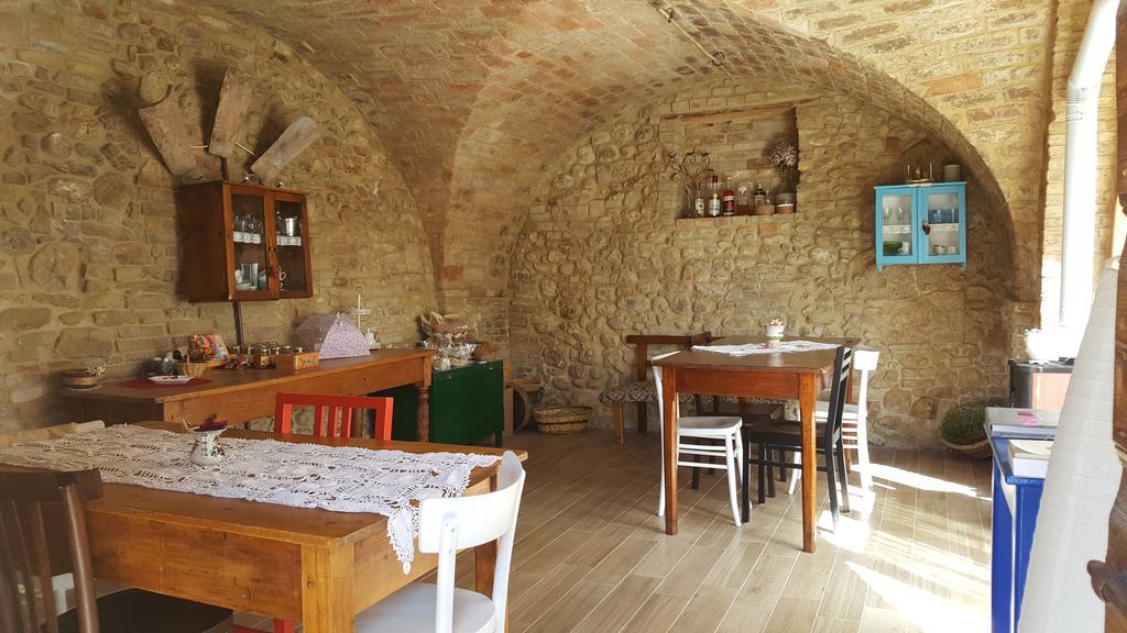 Agriturismo Bio-Melampo Ancarano (Abruzzo) Exterior foto